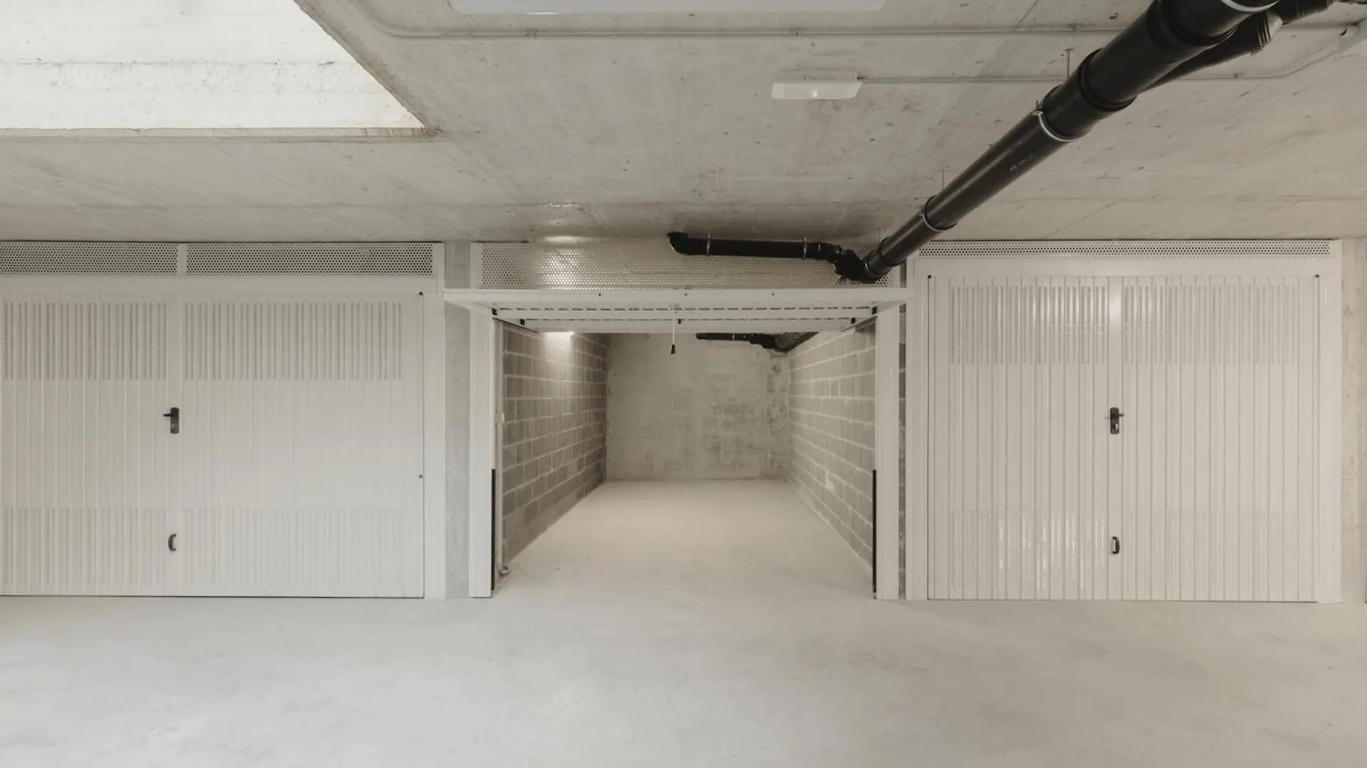 Gohost - Modern And Bright Apartments With Terrace And Balcony Milan