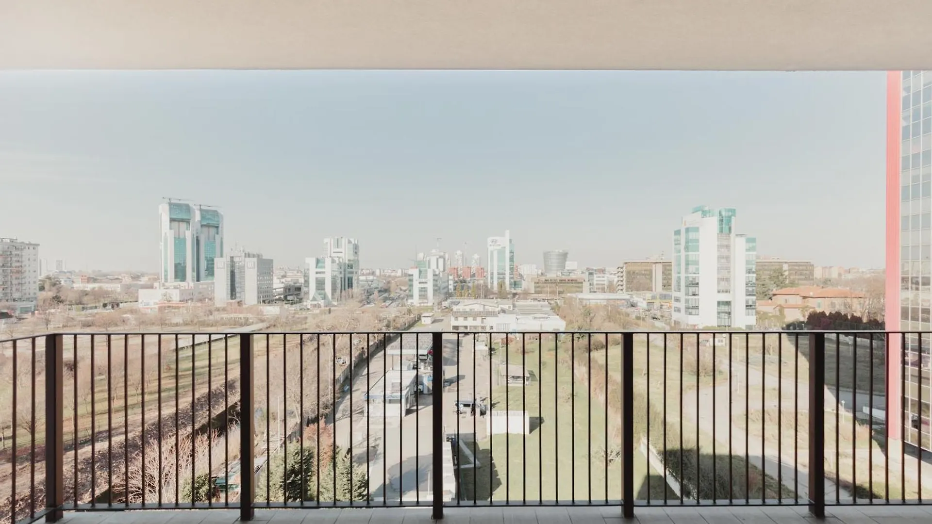 Gohost - Modern And Bright Apartments With Terrace And Balcony Milan 0*,  Italy