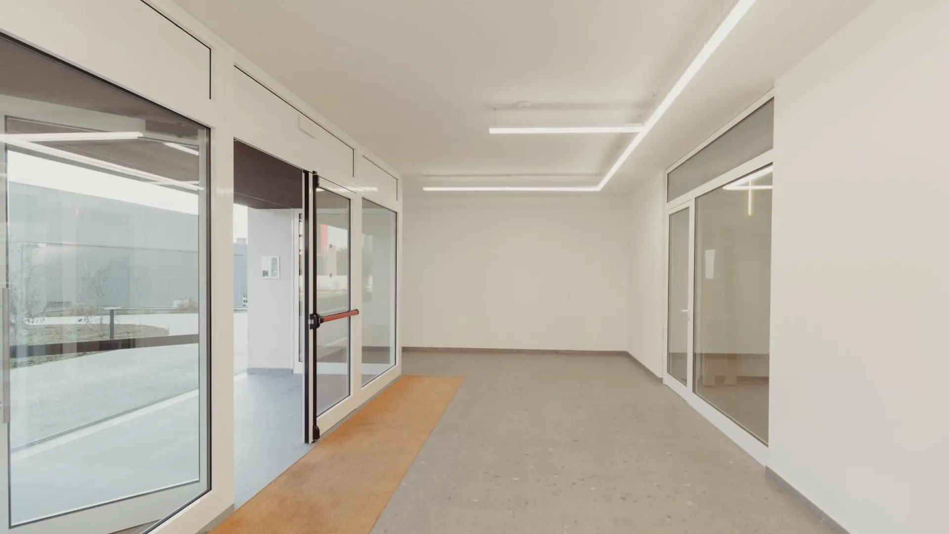 Gohost - Modern And Bright Apartments With Terrace And Balcony Milan 0*,  Italy