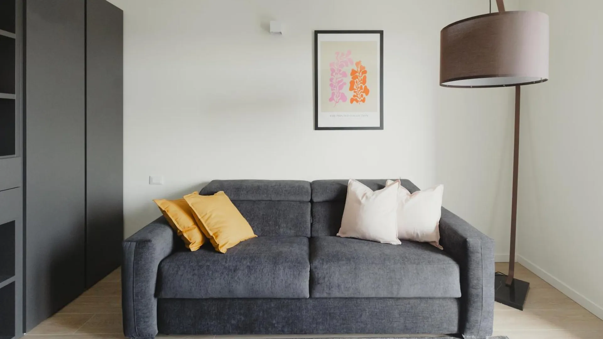 Gohost - Modern And Bright Apartments With Terrace And Balcony Milan 0*,