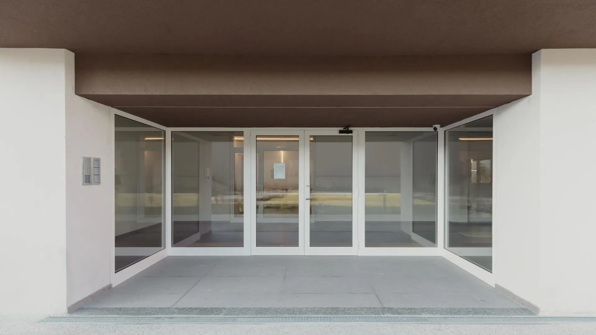 Gohost - Modern And Bright Apartments With Terrace And Balcony Milano 0*,